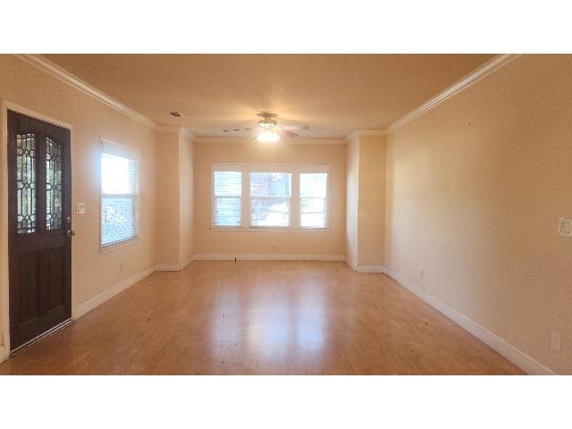 718 E Clinton Ave, Fresno, CA 93704