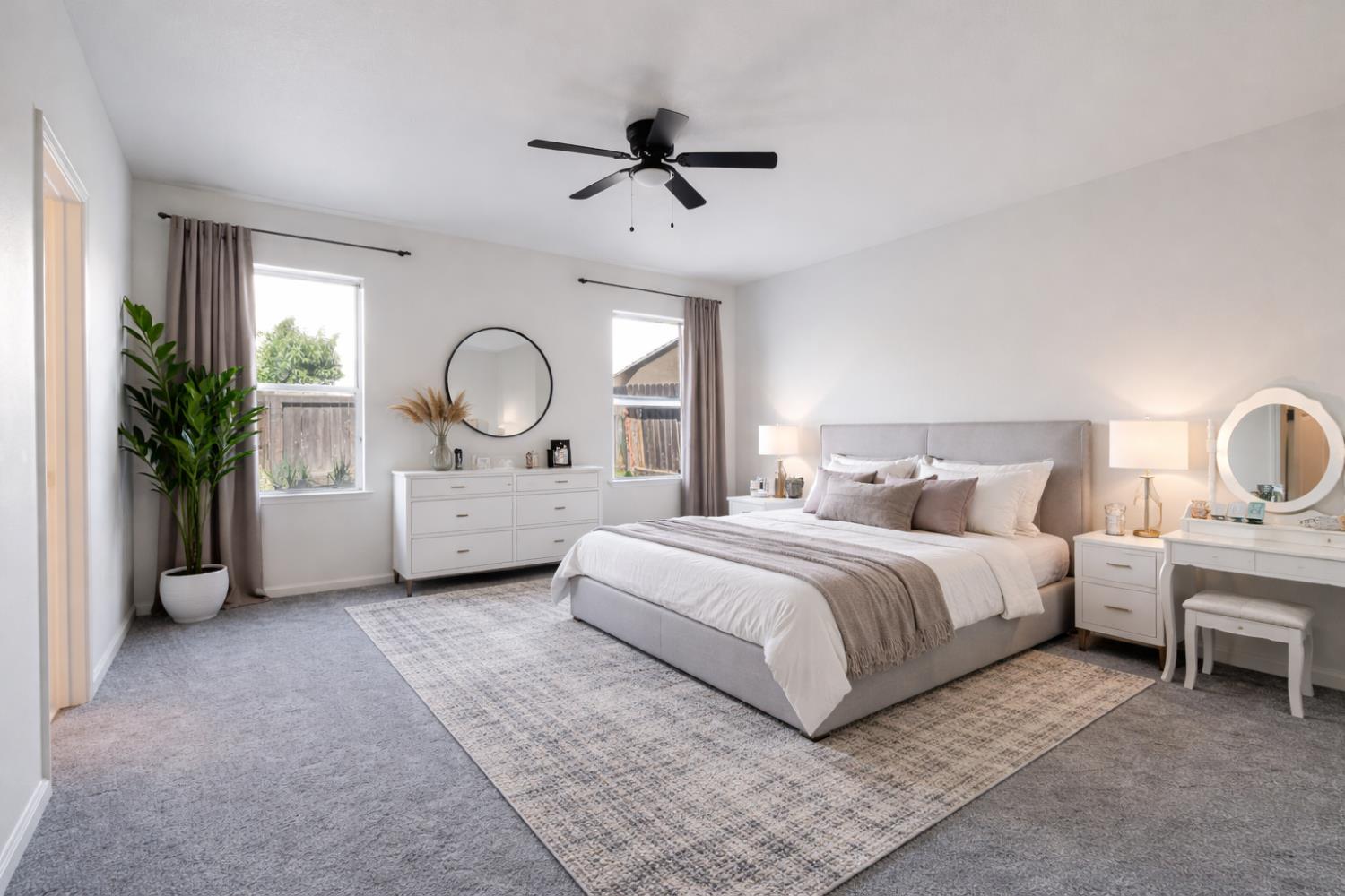 10263 N Recreation Ave