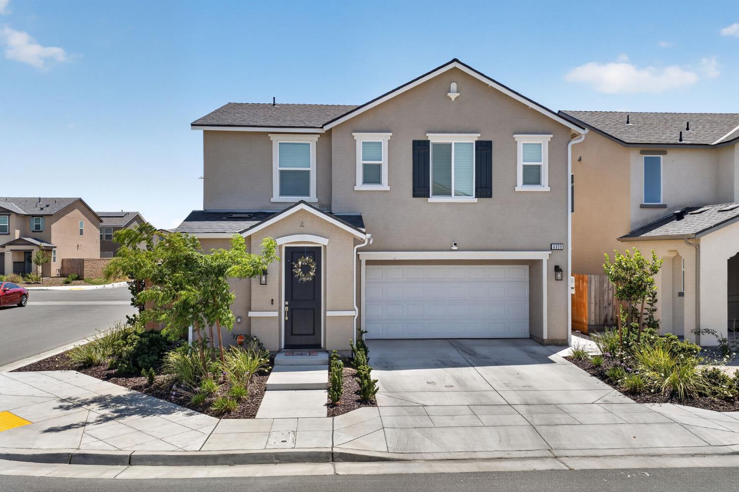 6339 W Oakley Ave