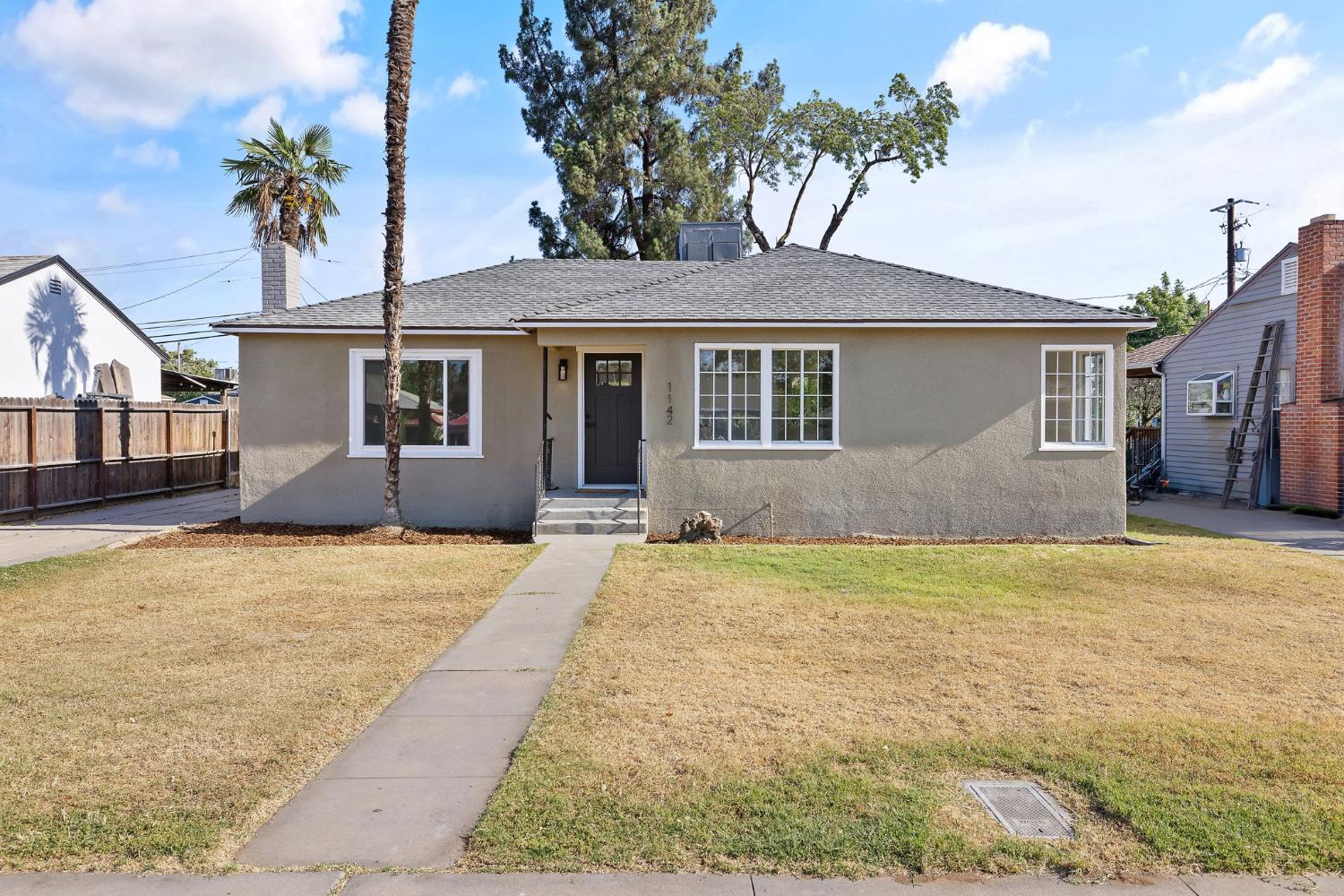 1142 E Cornell Ave