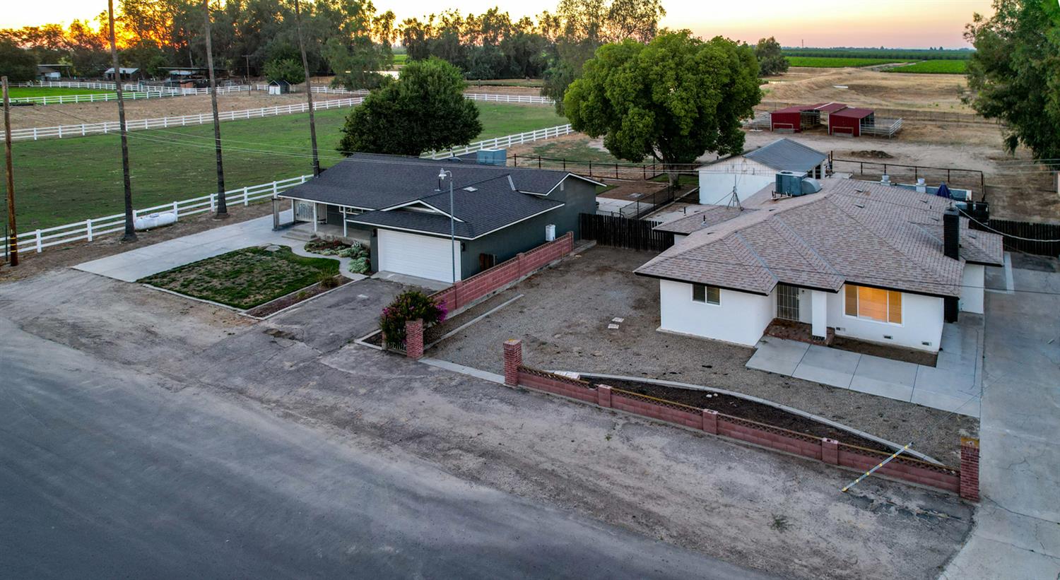 1374 E Gaschen Ave