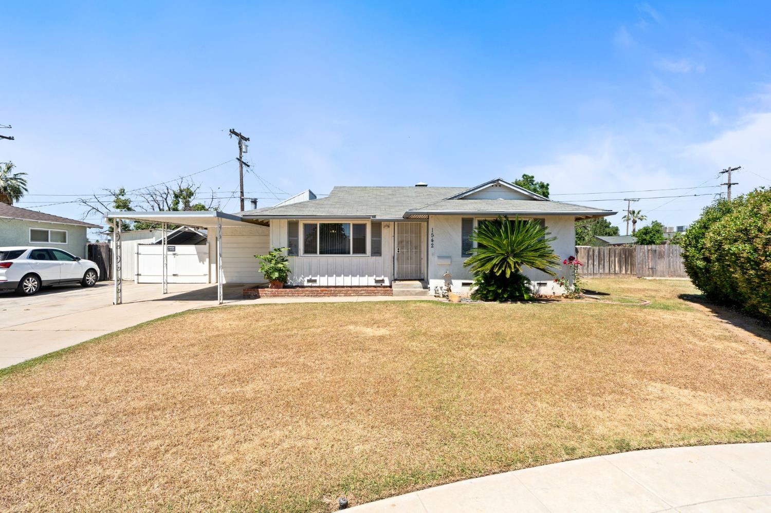 1542 W Sussex Way