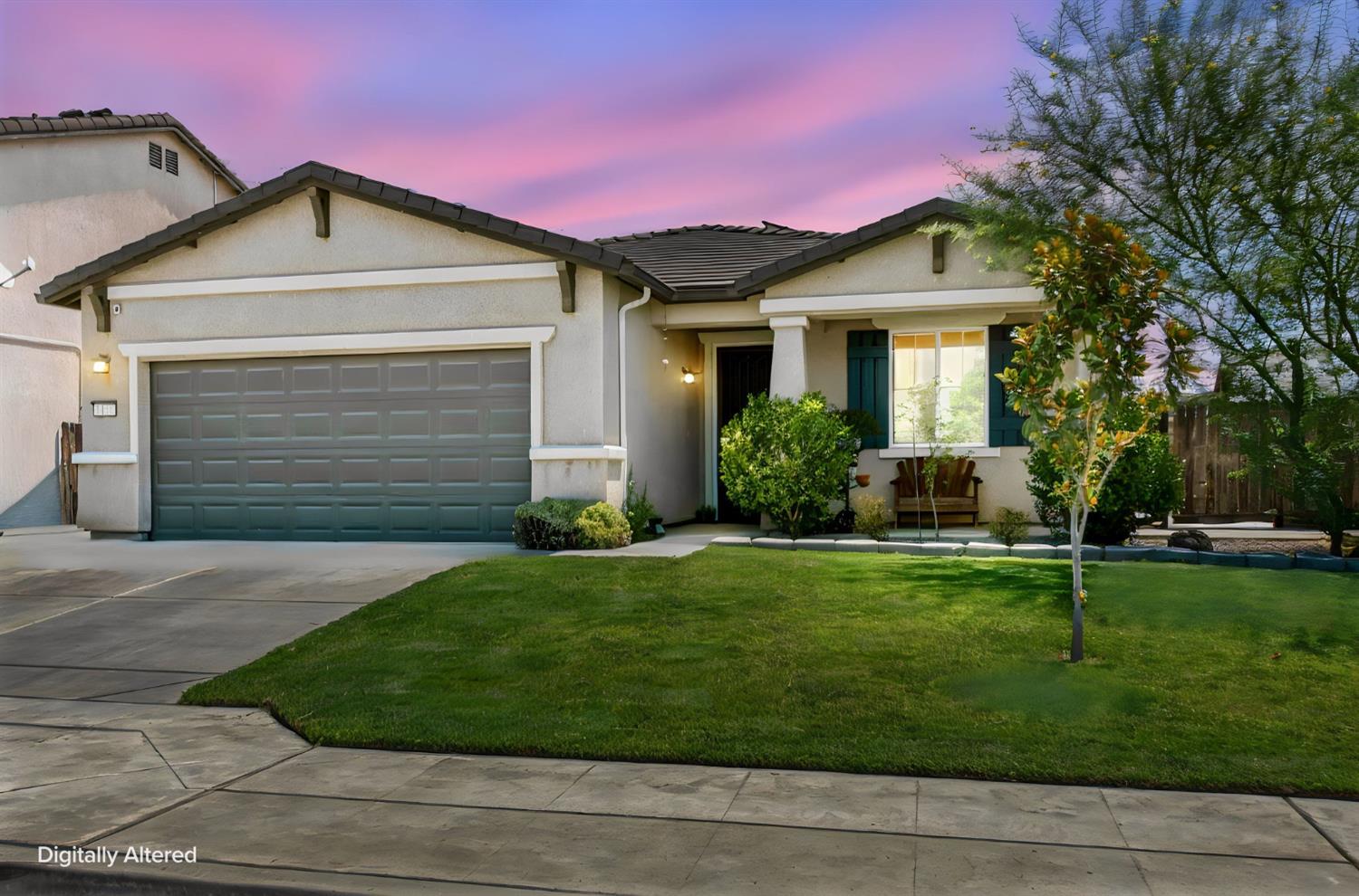 1148 S Filbert Ave